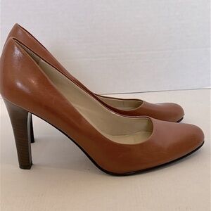 Lauren Ralph Lauren Heels Women's Size 8.5B Zamora Slip On Pump Brown